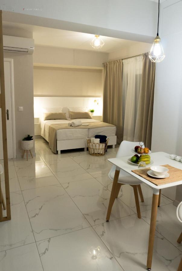 Sunset Brand New Luxury Apt With Pool & Sea View Karpathos Ngoại thất bức ảnh