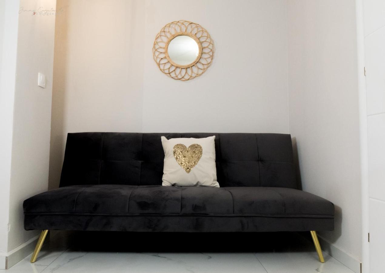 Sunset Brand New Luxury Apt With Pool & Sea View Karpathos Ngoại thất bức ảnh