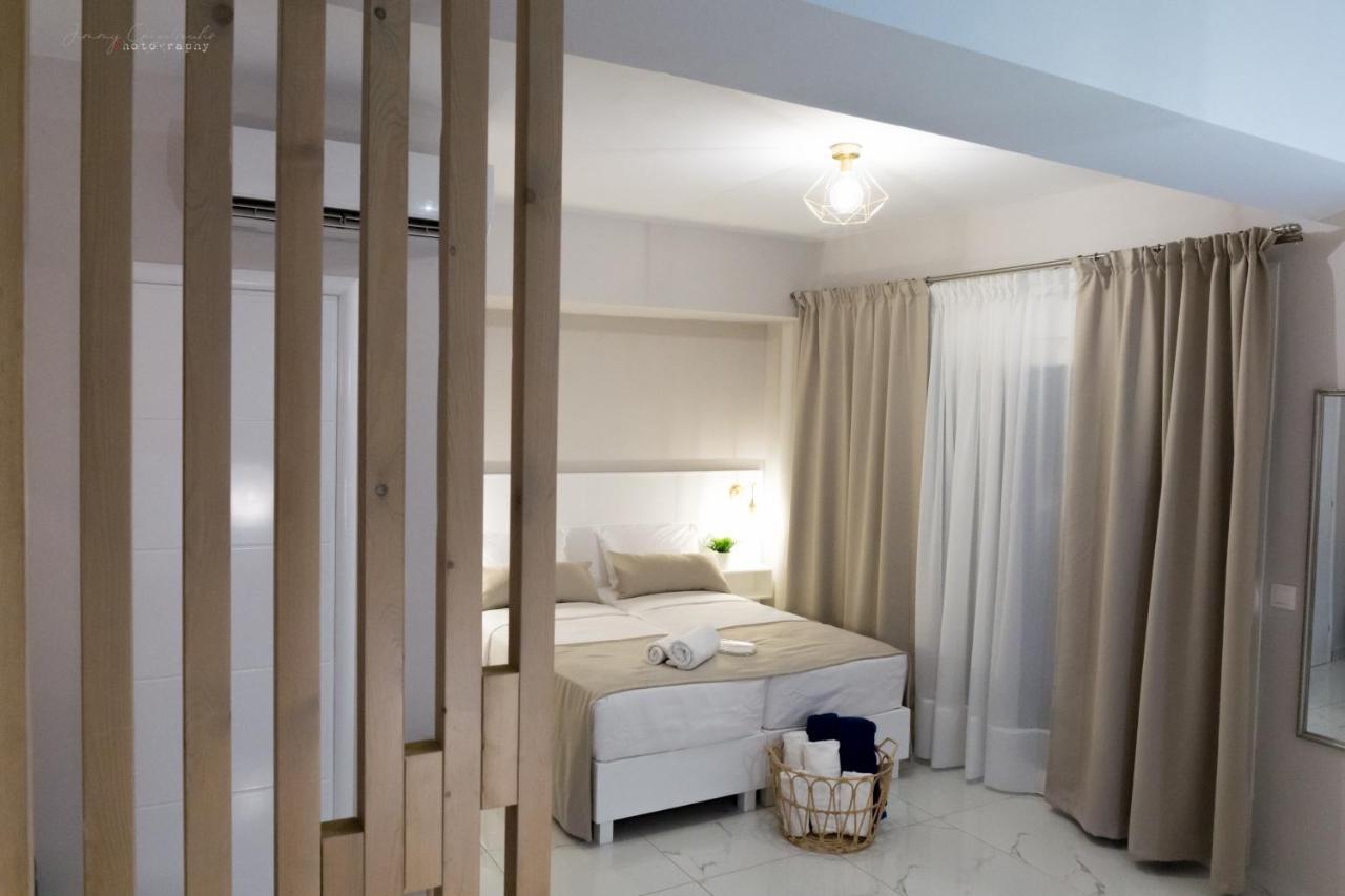 Sunset Brand New Luxury Apt With Pool & Sea View Karpathos Ngoại thất bức ảnh